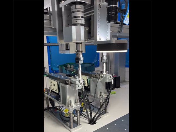 博贝自动装钢丝螺套机，全自动牙套机厂家供应商，自攻螺套拧紧 牙套机 螺套安装工具 自动化设备