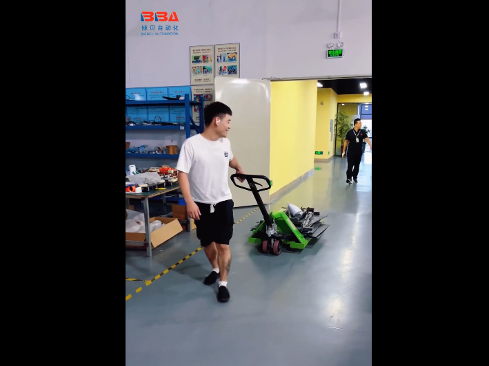 一次精准操作，每一个零件到位，认真才是对产品最好的负责