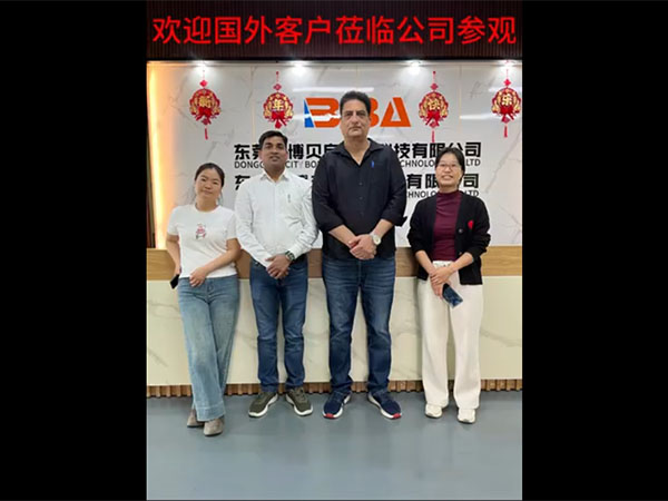 欢迎国外客户莅临公司参观合作，喜迎海外贵客，共话自动化未来！