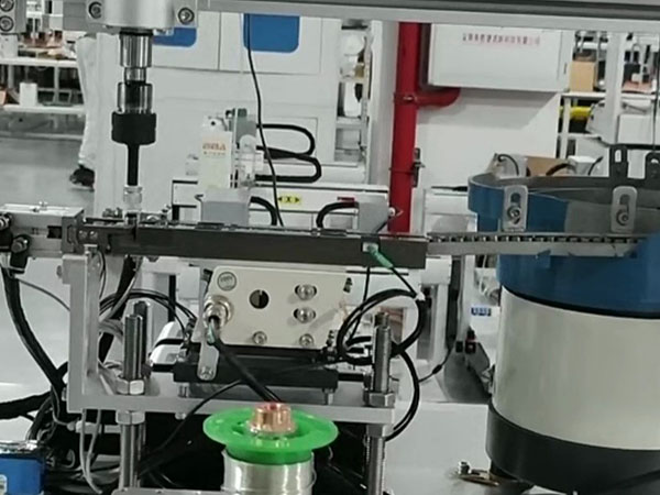 博贝螺套牙套自动组装机，新款桌面牙套机，是人工效率的5倍！